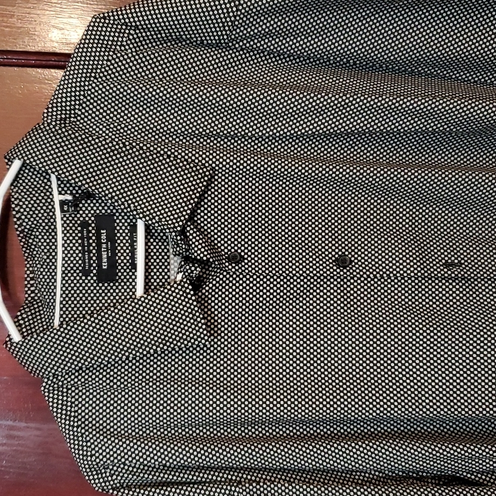 Kenneth Cole black with white dots 4x Men's button down dress shirt
